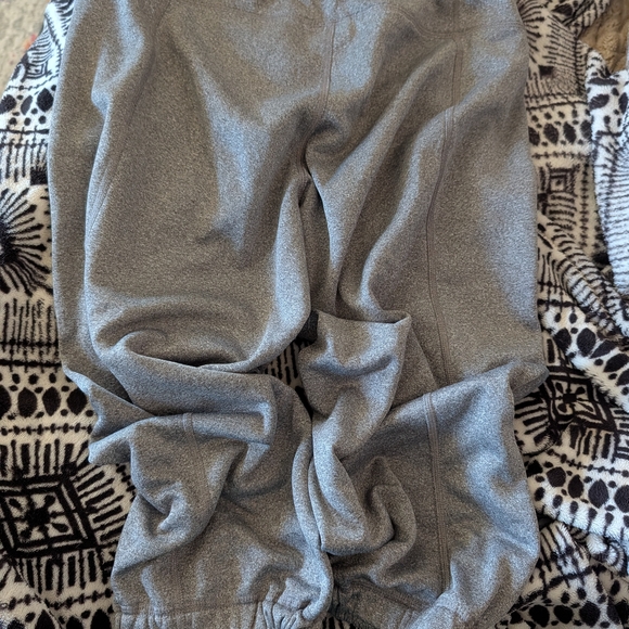 The North Face Heather Gray Fleece Sweatpants - Picture 3 of 4